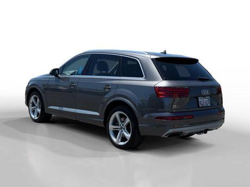 2019 Audi Q7 55 Prestige