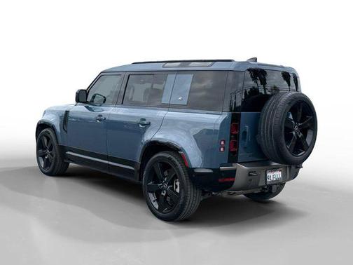 2022 Land Rover Defender 110 X-Dynamic HSE