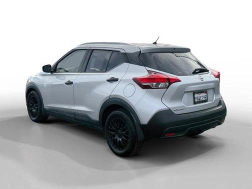 2018 Nissan Kicks S