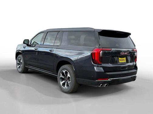 2026 GMC Yukon XL 4WD AT4