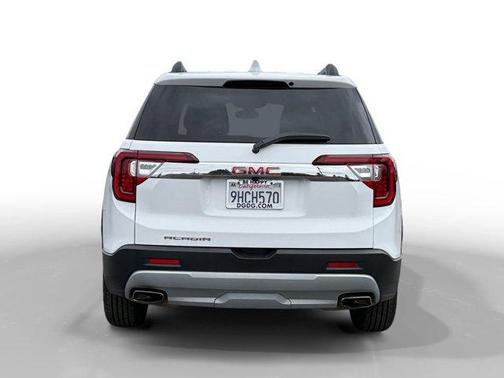 2023 GMC Acadia FWD SLT