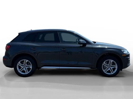 Gray Metallic 2018 Audi Q5 2.0T Tech Premium