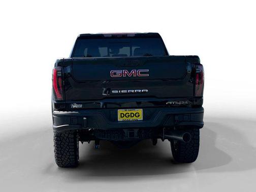 2025 GMC Sierra 2500 AT4