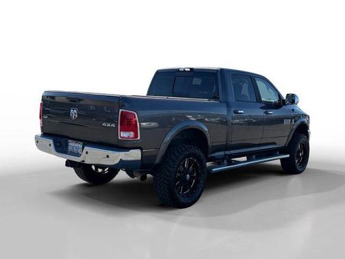 Granite Crystal Metallic Clearcoat 2014 RAM 2500 Laramie