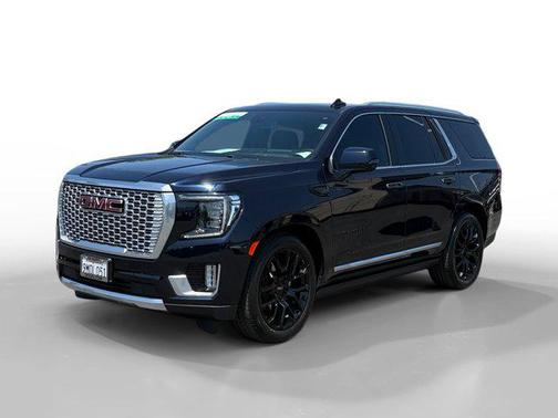Midnight Blue Metallic 2024 GMC Yukon Denali