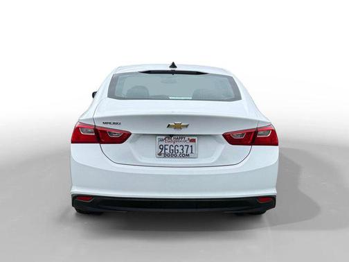 Summit White 2023 Chevrolet Malibu 1LS
