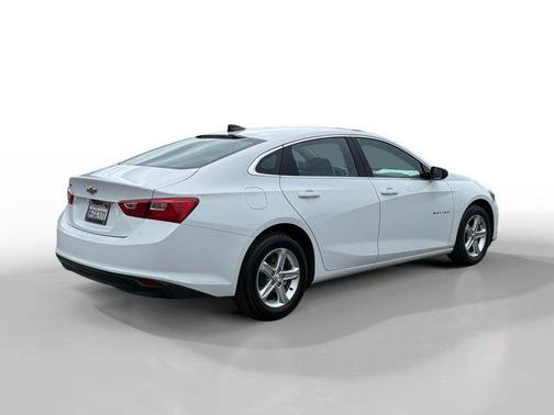 Summit White 2023 Chevrolet Malibu 1LS