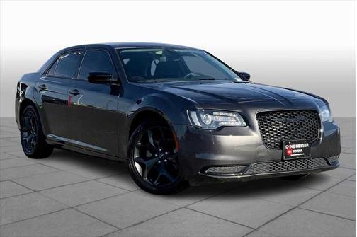 2023 Chrysler 300 Touring