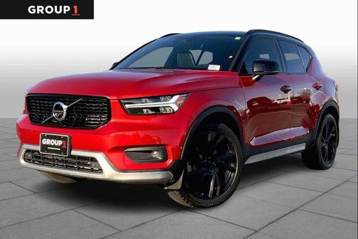 2021 Volvo XC40 T5 R-Design