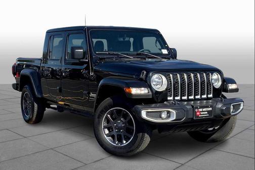 2023 Jeep Gladiator Overland