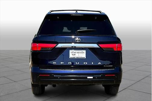 2025 Toyota Sequoia Base