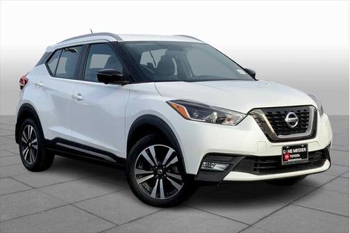 2019 Nissan Kicks SR