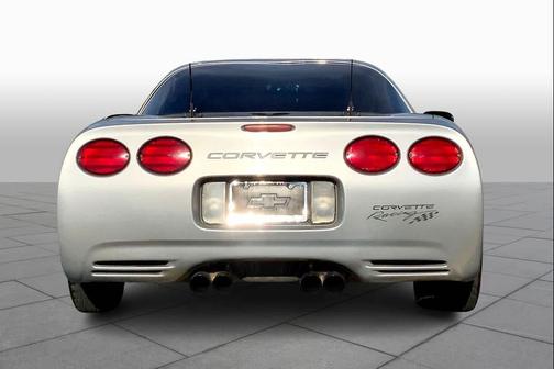 2000 Chevrolet Corvette Base