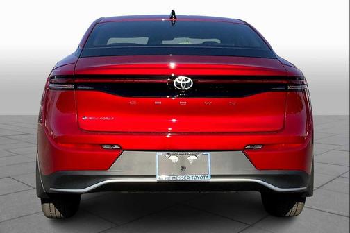 2026 Toyota Crown XLE