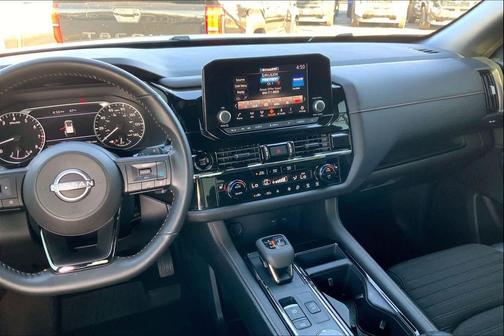 2025 Nissan Pathfinder Rock Creek 4WD