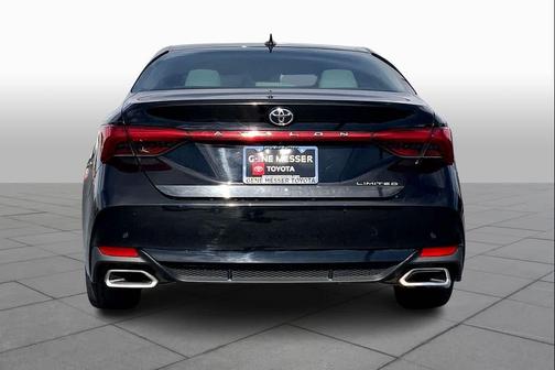 2022 Toyota Avalon Limited