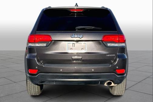 2018 Jeep Grand Cherokee Laredo E