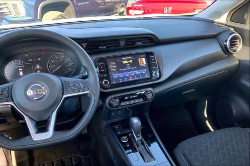 2021 Nissan Kicks SV