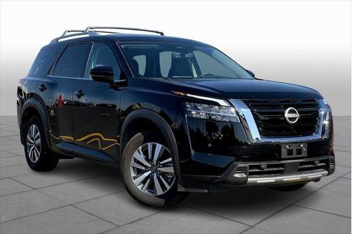 2024 Nissan Pathfinder SL FWD