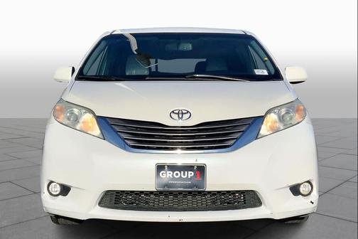 2015 Toyota Sienna XLE