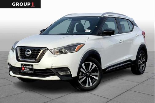 2019 Nissan Kicks SR