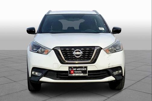 2019 Nissan Kicks SR
