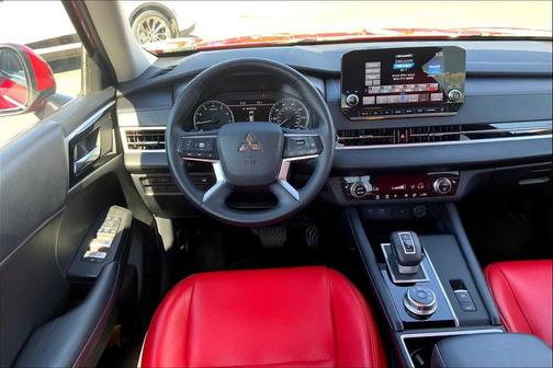 2024 Mitsubishi Outlander SE 2.5 2WD
