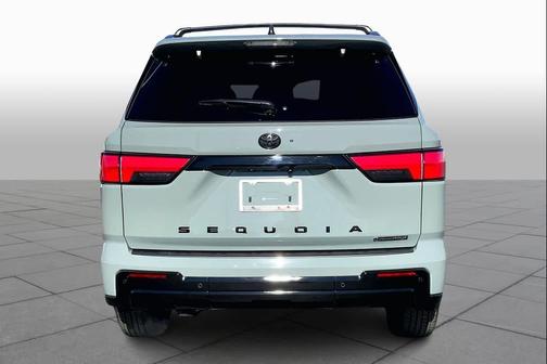 2025 Toyota Sequoia Platinum