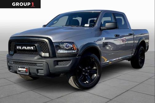 2024 RAM 1500 Classic Warlock Crew Cab 4x4 5'7' Box