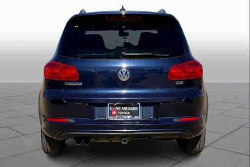 2016 Volkswagen Tiguan R-Line