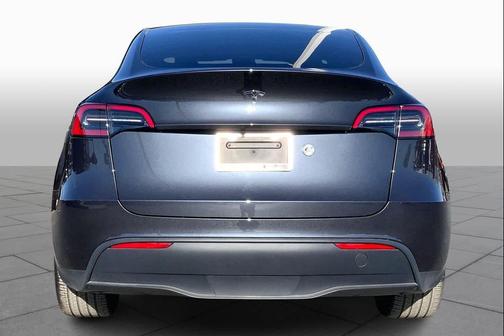 2025 Tesla Model Y Long Range Dual Motor Rear-Wheel Drive