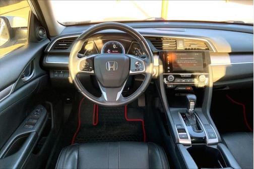 2018 Honda Civic Touring