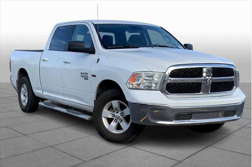2019 RAM 1500 SLT