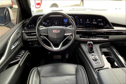 2022 Cadillac Escalade Sport