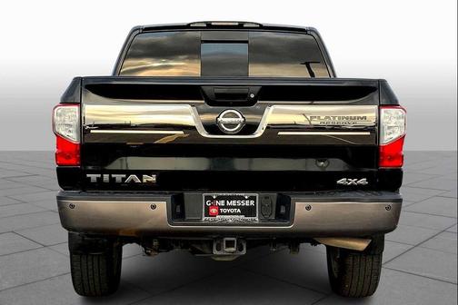 2019 Nissan Titan Platinum Reserve