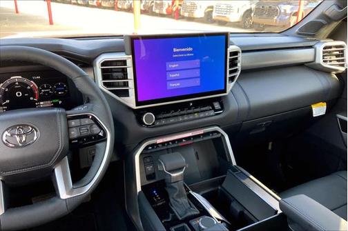 2025 Toyota Tundra Hybrid Platinum