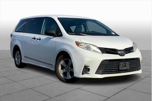 2020 Toyota Sienna SE