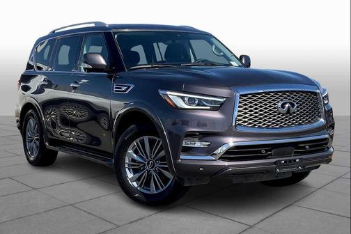 2022 INFINITI QX80 Luxe