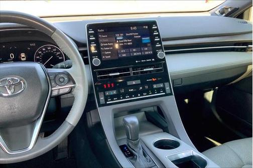 2021 Toyota Avalon Hybrid Limited