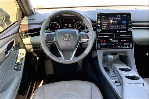 2021 Toyota Avalon Hybrid Limited