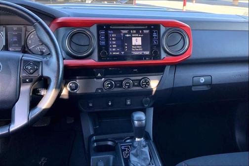 2017 Toyota Tacoma TRD Sport