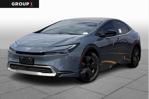 2025 Toyota Prius L