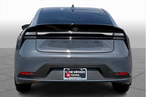 2025 Toyota Prius L