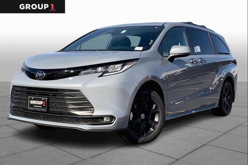 2026 Toyota Sienna Woodland Edition