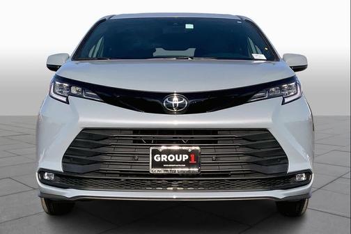 2026 Toyota Sienna Woodland Edition