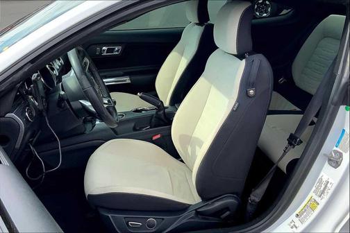 2015 Ford Mustang EcoBoost