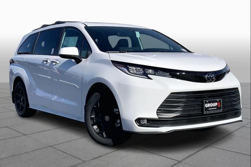 2026 Toyota Sienna Woodland Edition