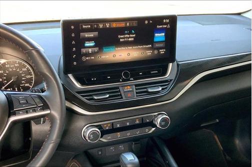 2024 Nissan Altima SR FWD