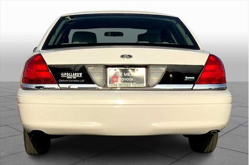 2011 Ford Crown Victoria LX