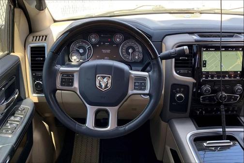 2018 RAM 2500 Limited Crew Cab 4x4 6'4' Box